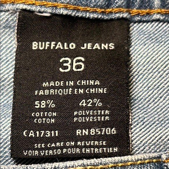 Buffalo Jeans Light Blue Denim Shorts. Jorts. Size 36. - Picture 2 of 9